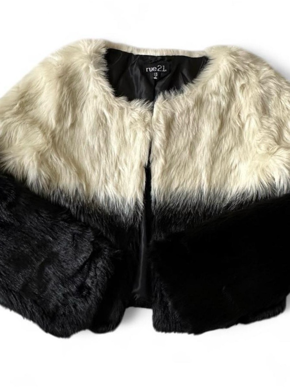 Rue21 Y2K Black Cream Colorblock Faux Fur Cropped Jacket L/XL